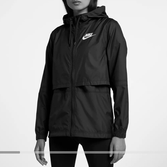 nike woven jacket w